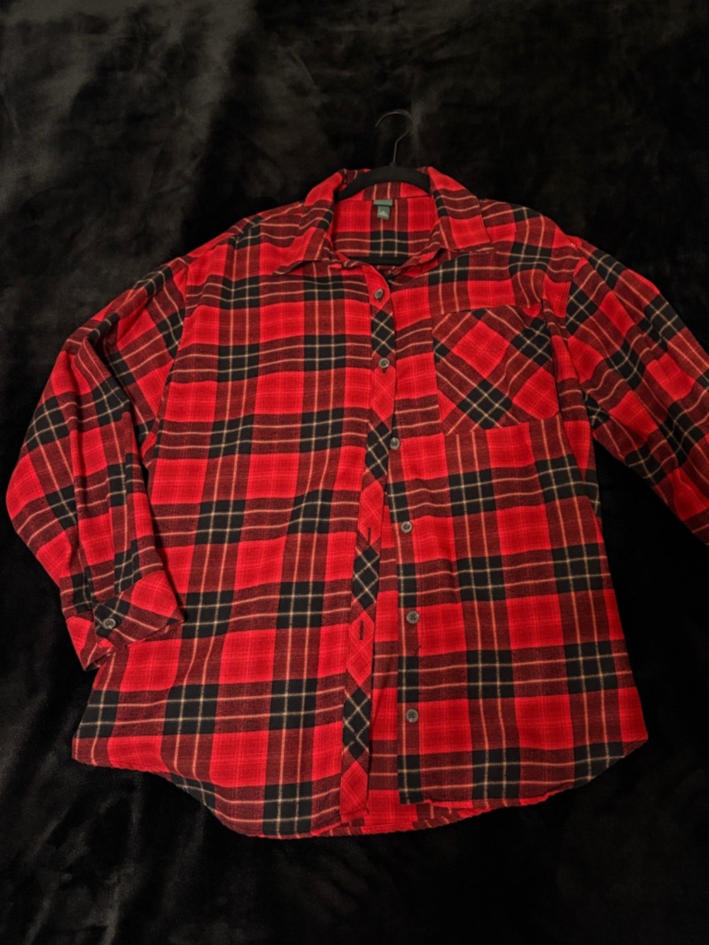 Wild Fable Red Black Plaid Oversized Button-Up Shirt - Classic Flannel Style